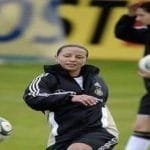 اول مدربه كره قدم للرجال تتولي مهام المدير الفني في نادي شتريلن في المانيا