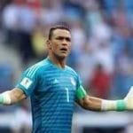 غضب شديد داخل نادى نجوم اف سى علي عصام الحضرى