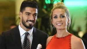 gettyimages-804743532-e1529020115589-300x169 لويس سواريز حياته الأسرية ومواقف مجنونة في طفولته