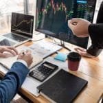 تداول العملات الأجنبية كفرصة للمستثمرين الصغار والكبار