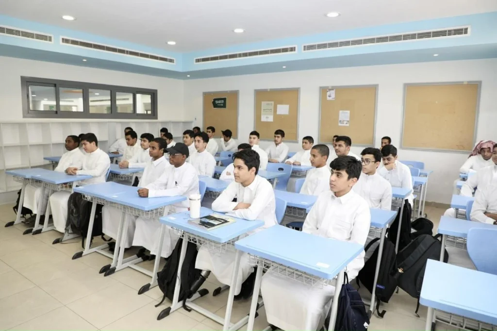 المدارس المتوسطة في السعودية