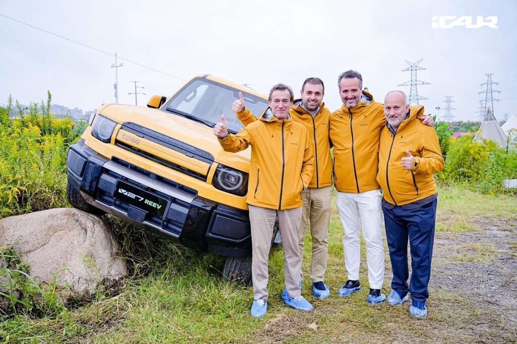 سائحون عالميون يواجهون 8 تضاريس مختلفة — iCAUR تثبت قدرتها الكلية على كل التضاريس